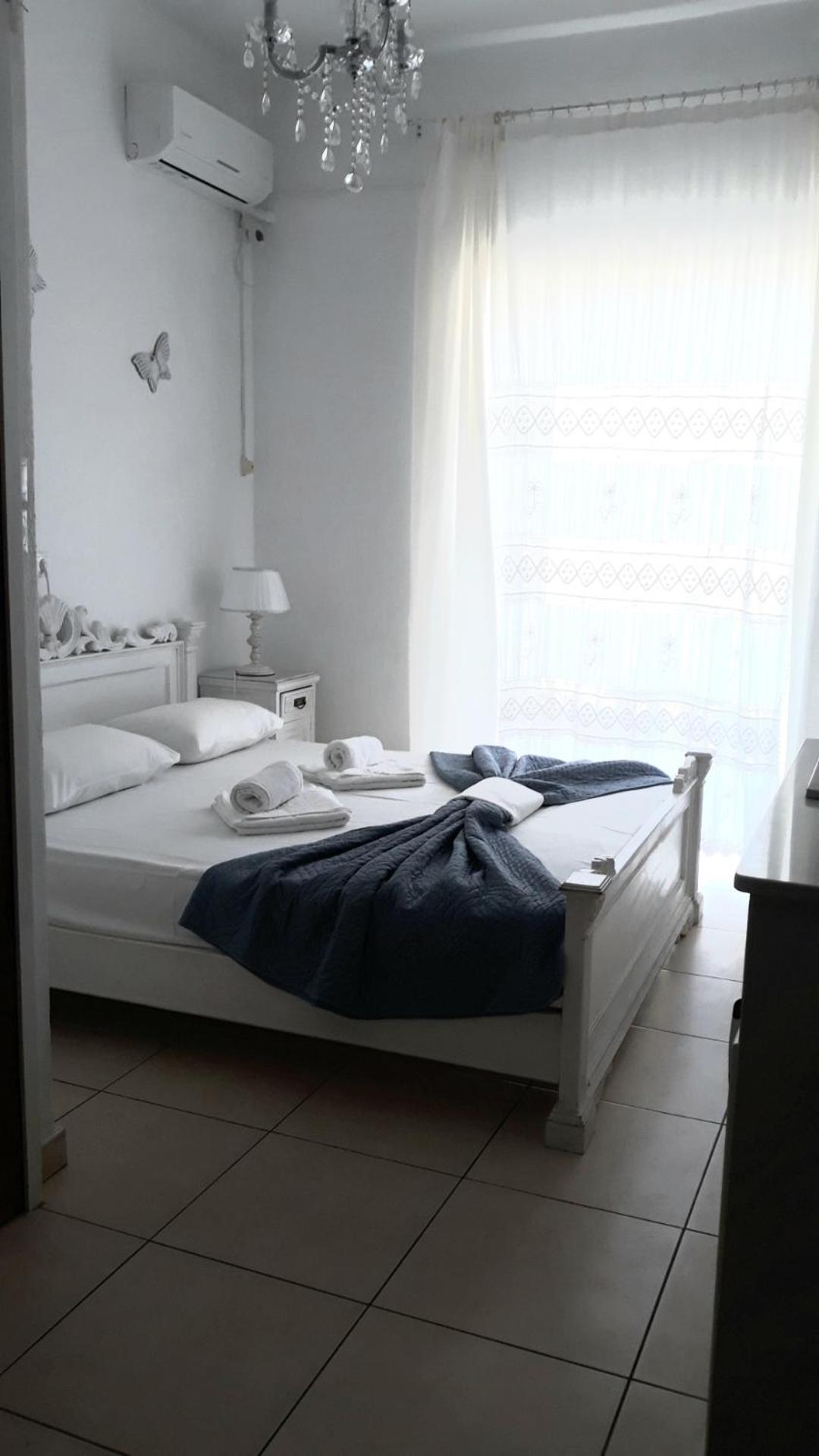 Christos Rooms Paleochora Zimmer foto